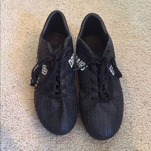 Dream Pairs Black Athletic cleats soccer